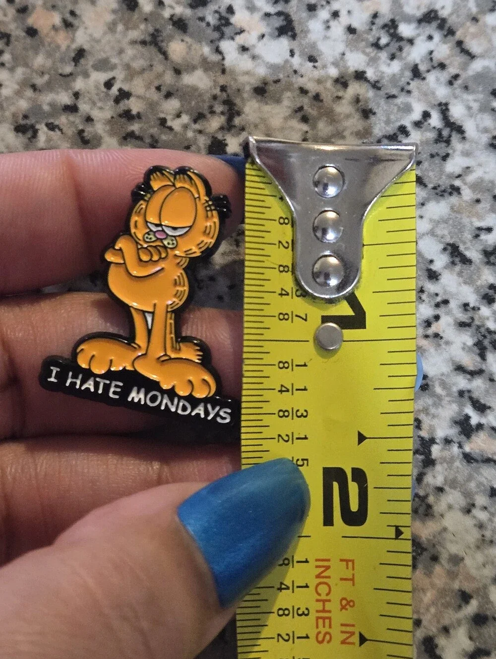Garfield Enamel Pin - 'I Hate Mondays' Orange Cat